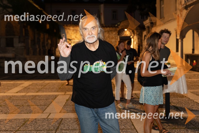  Dragan  Bulič, glasbeni urednikOto Pestner & Moje dame na 72. Ljubljana Festivalu