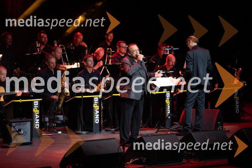  Oto Pestner, pevecOto Pestner & Moje dame na 72. Ljubljana Festivalu