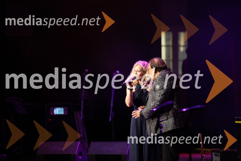  ... ;  Oto Pestner, pevecOto Pestner & Moje dame na 72. Ljubljana Festivalu