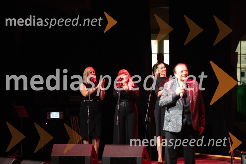 Oto Pestner & Moje dame na 72. Ljubljana Festivalu