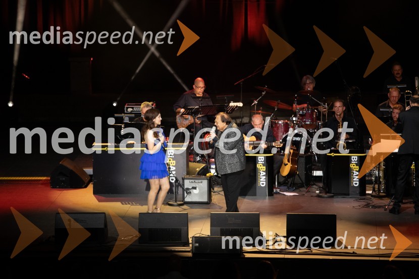  ... ;  Oto Pestner, pevecOto Pestner & Moje dame na 72. Ljubljana Festivalu