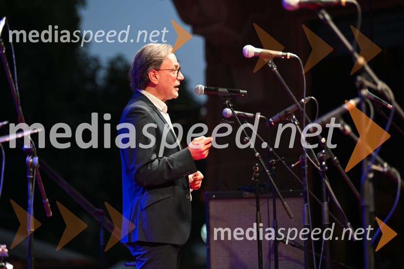  Igor Velše, voditeljČompe in Katalena na festivalu Noči v stari Ljubljani