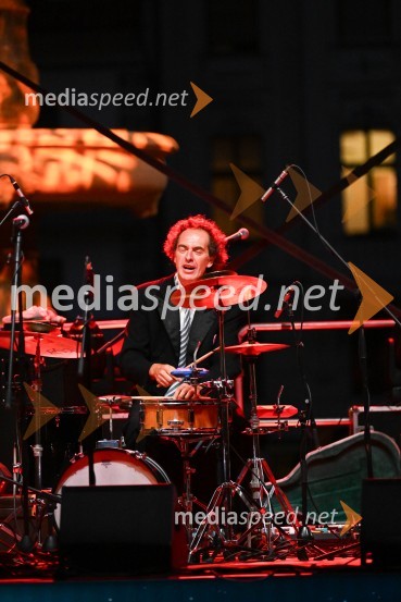  Marjan Stanič Stanič, bobnar, ČompeČompe in Katalena na festivalu Noči v stari Ljubljani