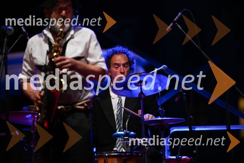  Marjan Stanič Stanič, bobnar, ČompeČompe in Katalena na festivalu Noči v stari Ljubljani