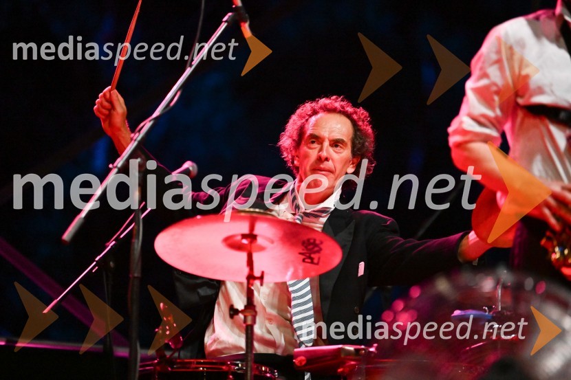  Marjan Stanič Stanič, bobnar, ČompeČompe in Katalena na festivalu Noči v stari Ljubljani