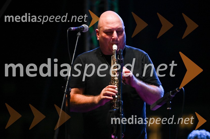  Boštjan Gombač, glasbenikČompe in Katalena na festivalu Noči v stari Ljubljani