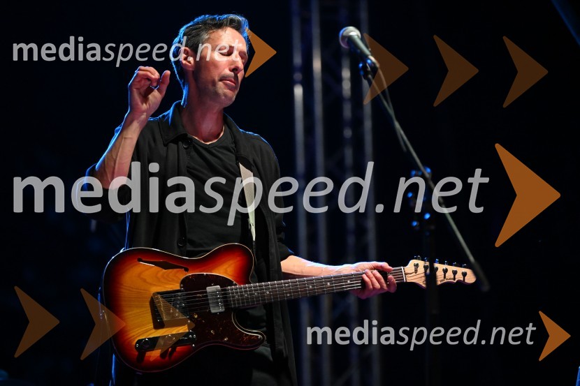  Boštjan Narat, glasbenikČompe in Katalena na festivalu Noči v stari Ljubljani