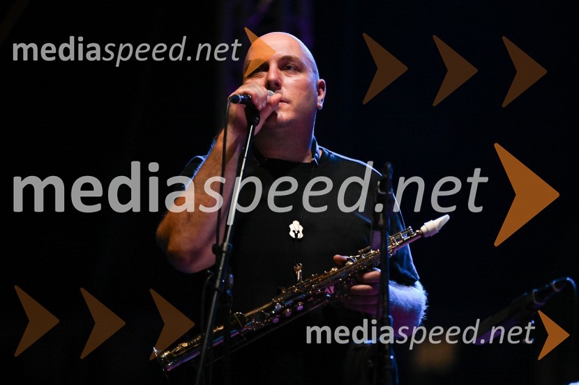  Boštjan Gombač, glasbenikČompe in Katalena na festivalu Noči v stari Ljubljani