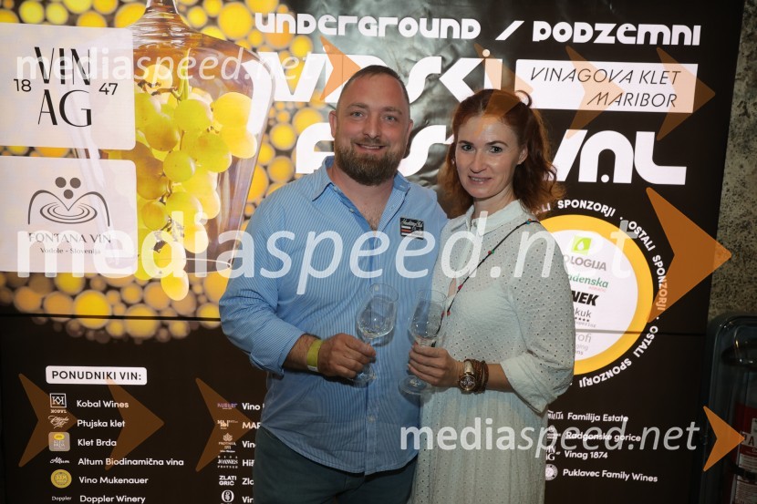 Prvi podzemni vinski festival v Vinagovi kleti