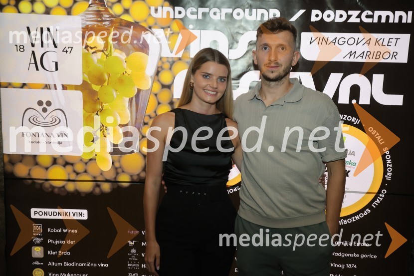  Maruša Mukenauer, Mariborska vinska kraljica 2023;  ... Prvi podzemni vinski festival v Vinagovi kleti