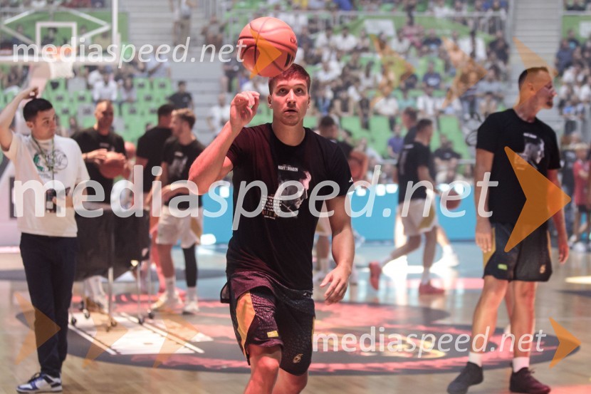 Bogdan Bogdanović, košarkarPoslovilna tekma Gorana Dragića v Stožicah