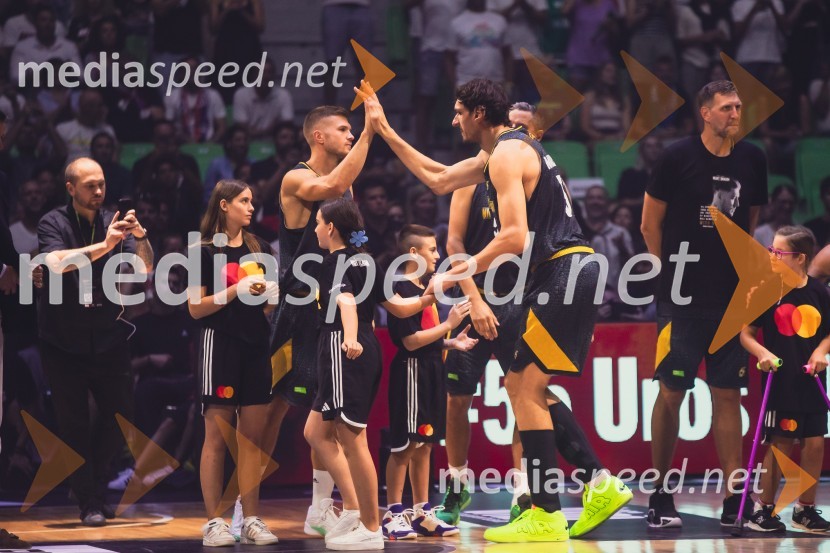  Edo Murić, košarkar;  Boban Marjanović, košarkarPoslovilna tekma Gorana Dragića v Stožicah