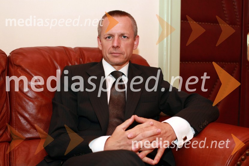 Andrej Kac, odvetnikAndrej Kac, odvetnik