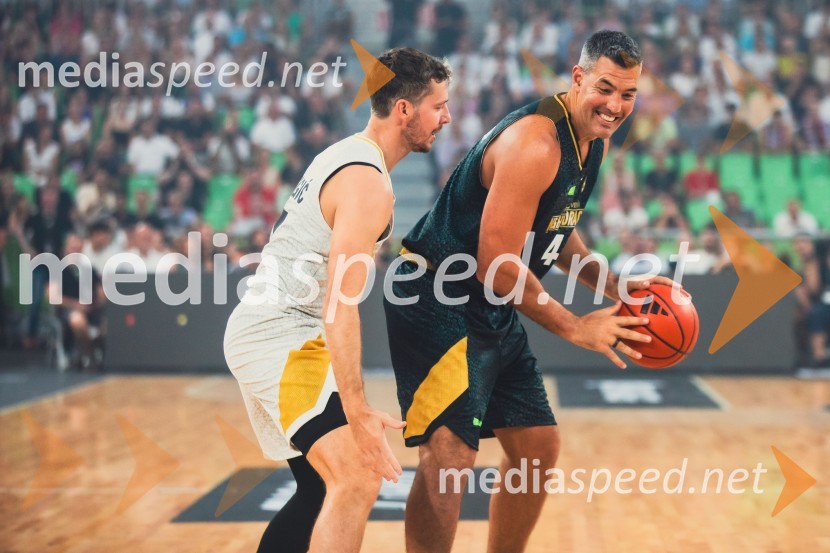  Goran Dragić, košarkar;  Luis Scola, košarkarPoslovilna tekma Gorana Dragića v Stožicah