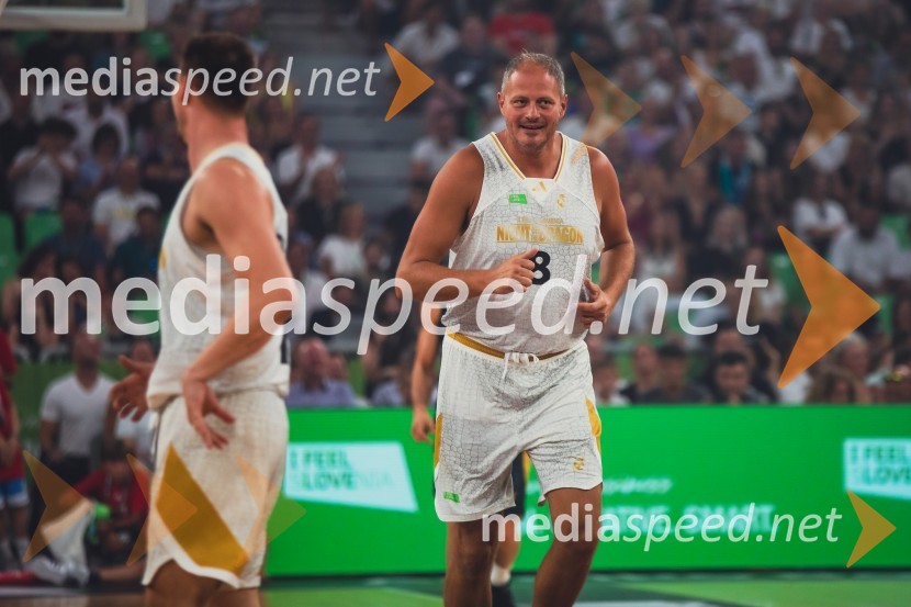  Radoslav Nesterović, Raša, nekdanji košarkarPoslovilna tekma Gorana Dragića v Stožicah