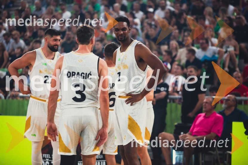  Goran Dragić, košarkar;  Chris Bosh, košarkarPoslovilna tekma Gorana Dragića v Stožicah