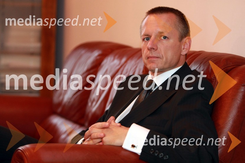 Andrej Kac, odvetnikAndrej Kac, odvetnik