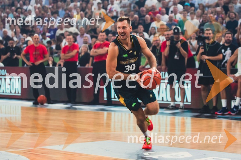  Zoran Dragić, košarkarPoslovilna tekma Gorana Dragića v Stožicah