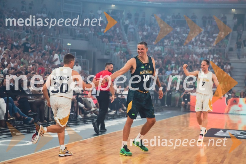  Jaka Lakovič, nekdanji slovenski košarkar, pomočnik selektorja;  Boštjan  Nachbar, nekdanji košarkarPoslovilna tekma Gorana Dragića v Stožicah