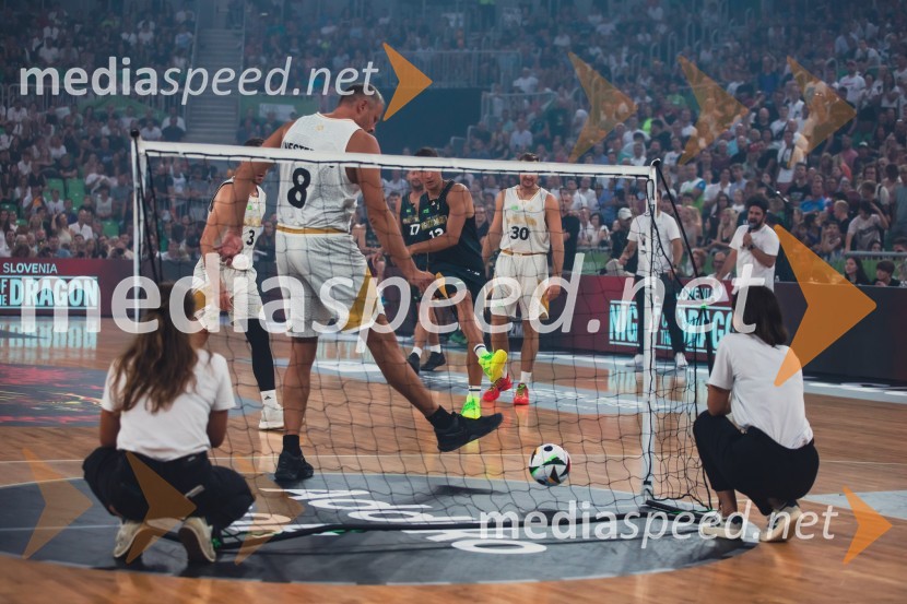  Radoslav Nesterović, Raša, nekdanji košarkarPoslovilna tekma Gorana Dragića v Stožicah