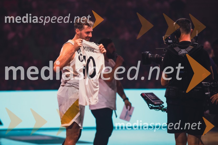  Goran Dragić, košarkarPoslovilna tekma Gorana Dragića v Stožicah