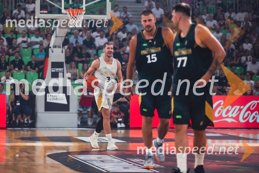  Goran Dragić, košarkar;  Nikola Jokić, košarkar;  Luka  Dončić, košarkarPoslovilna tekma Gorana Dragića v Stožicah