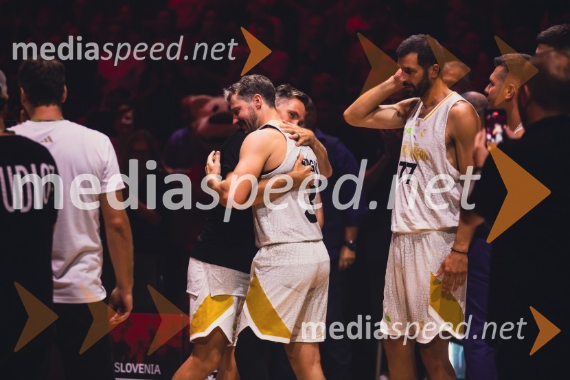  Goran Dragić, košarkar;  Vladimir Radmanović, košarkarPoslovilna tekma Gorana Dragića v Stožicah