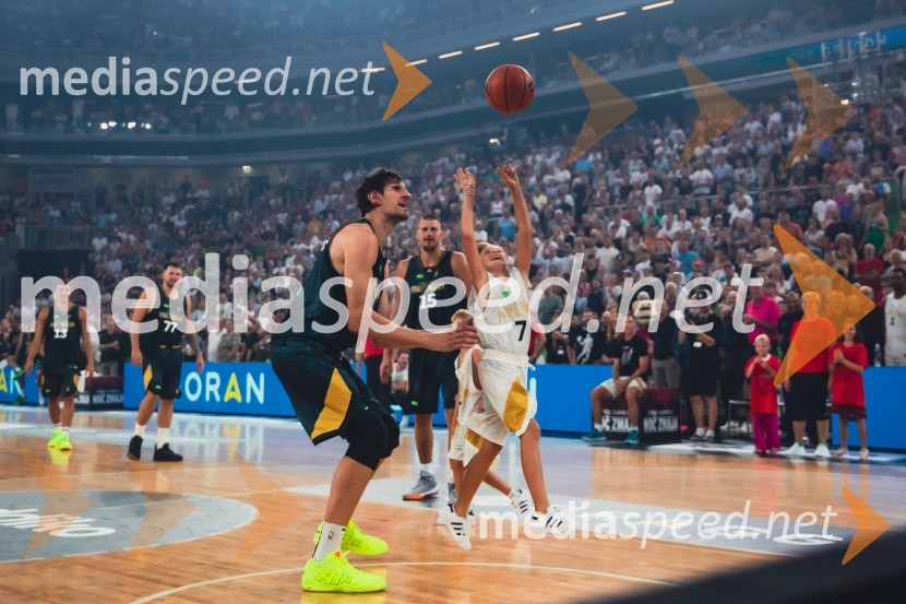  Boban Marjanović, košarkar;  ... Poslovilna tekma Gorana Dragića v Stožicah