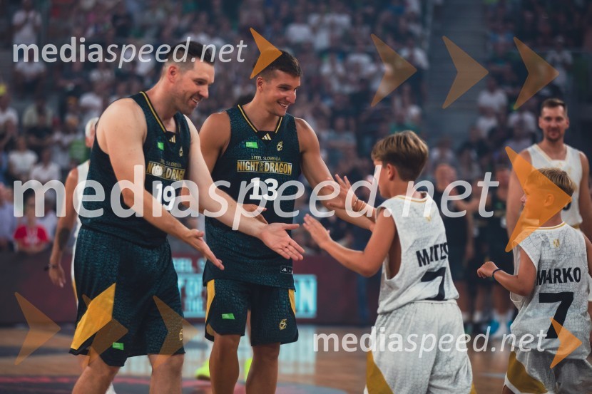  Samo Udrih, nekdanji košarkar;  Bogdan Bogdanović, košarkar;  Mateo Dragić;  ... Poslovilna tekma Gorana Dragića v Stožicah