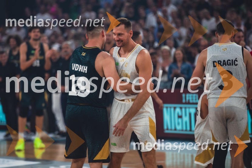  Samo Udrih, nekdanji košarkar;  Zoran Dragić, košarkarPoslovilna tekma Gorana Dragića v Stožicah