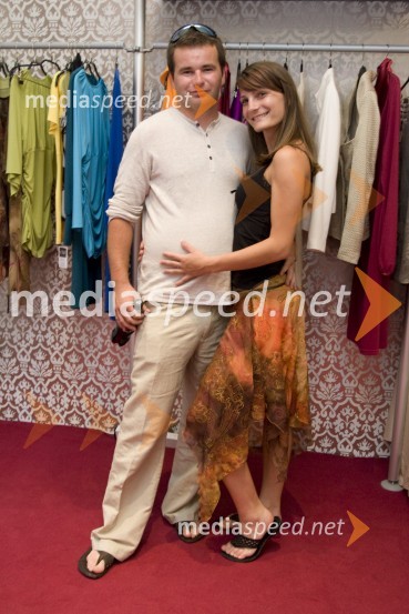 Tone Lušin in Vildana GarvanovičEna obleka za popolne počitnice, predstavitev