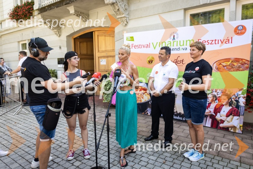  ... ;  ... ;  Jelka Verk, organizatorka, podjetnica, lastnica licence Miss Slovenije;  Janez Magyar, župan, Občina Lendava;  Martina  Bukovec, Zavod za turizem in razvoj LendavaTerme Lendava zmagala na tekmovanju Bogračfest 2024