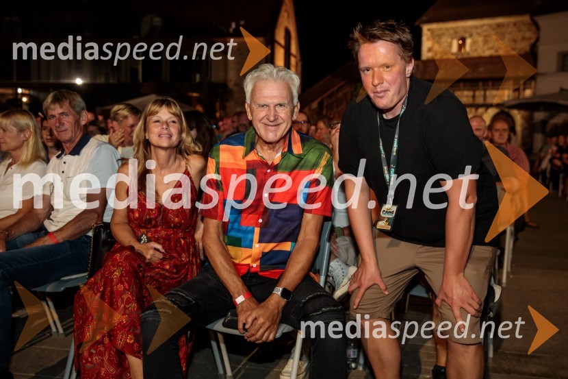  Mirjam Povh;  Andrej Šifrer, glasbenik;  Uroš Kuzman, stand up komik17. Panč festival, zadnji dan