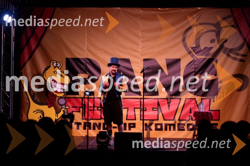  Andrej  Težak-Tešky, stand-up komik, manager, producent, tekač na dolge proge in dobrodelnež17. Panč festival, zadnji dan