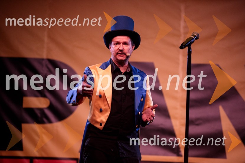  Andrej  Težak-Tešky, stand-up komik, manager, producent, tekač na dolge proge in dobrodelnež17. Panč festival, zadnji dan