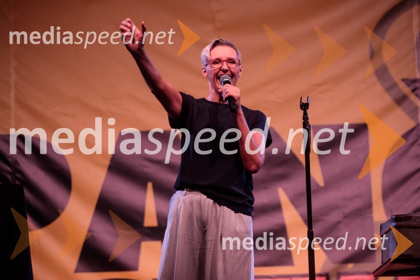  Lucija  Ćirović, stand up komičarka17. Panč festival, zadnji dan