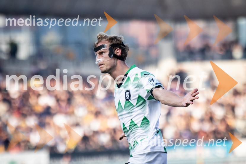  Justas Lasickas, nogometaš, NK OlimpijaNogometna tekma NK Maribor : NK Olimpija