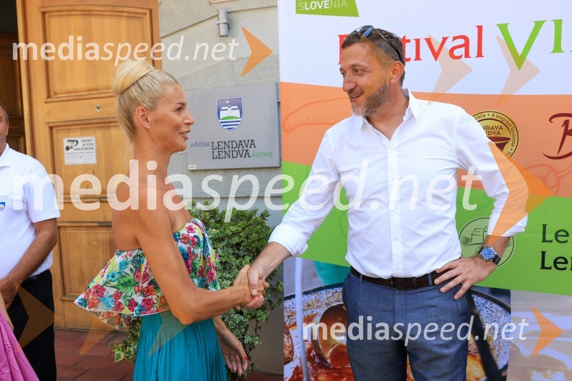  Jelka Verk, organizatorka, podjetnica, lastnica licence Miss Slovenije;  Klemen Boštjančič, minister za financeTerme Lendava zmagala na tekmovanju Bogračfest 2024