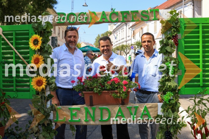  Klemen Boštjančič, minister za finance;  Janez Magyar, župan, Občina Lendava;  ... Terme Lendava zmagala na tekmovanju Bogračfest 2024