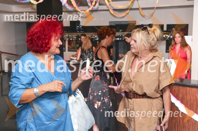  Fulvia Zudič;  Katja Pegan,  direktorica in režiserka, Gledališče Koper Teatro CapodistriaPremiera muzikala Naša familija v Gledališču Koper