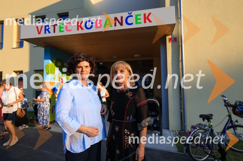  Vlasta Krmelj, županja, Občina Selnica ob Dravi;  Manja Kokalj, ravnateljica, Osnovna šola Selnica ob DraviKobanski vrtec – skoraj nič energijski leseni vrtec iz slovenskega lesa