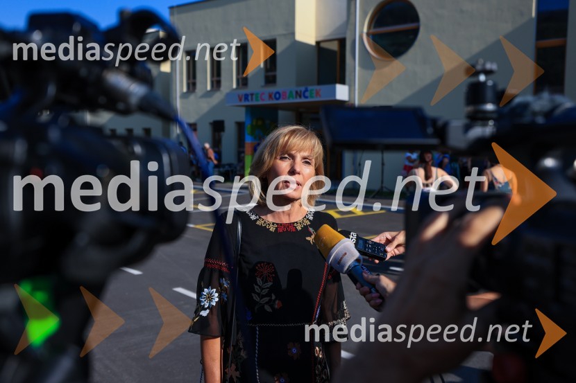  Manja Kokalj, ravnateljica, Osnovna šola Selnica ob DraviKobanski vrtec – skoraj nič energijski leseni vrtec iz slovenskega lesa