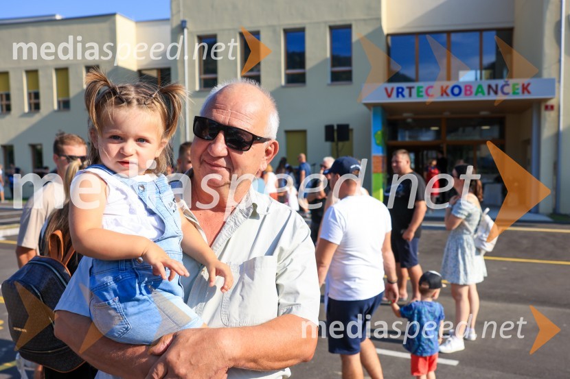 Kobanski vrtec – skoraj nič energijski leseni vrtec iz slovenskega lesa