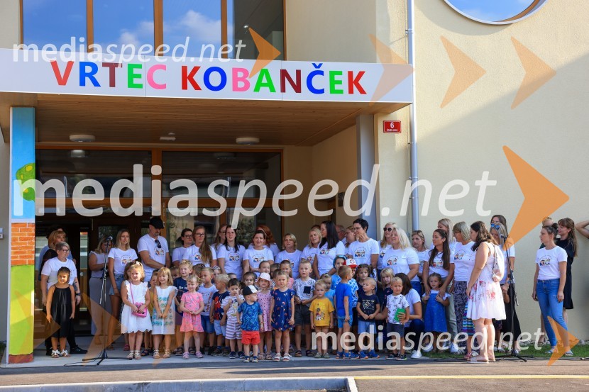 Kobanski vrtec – skoraj nič energijski leseni vrtec iz slovenskega lesa