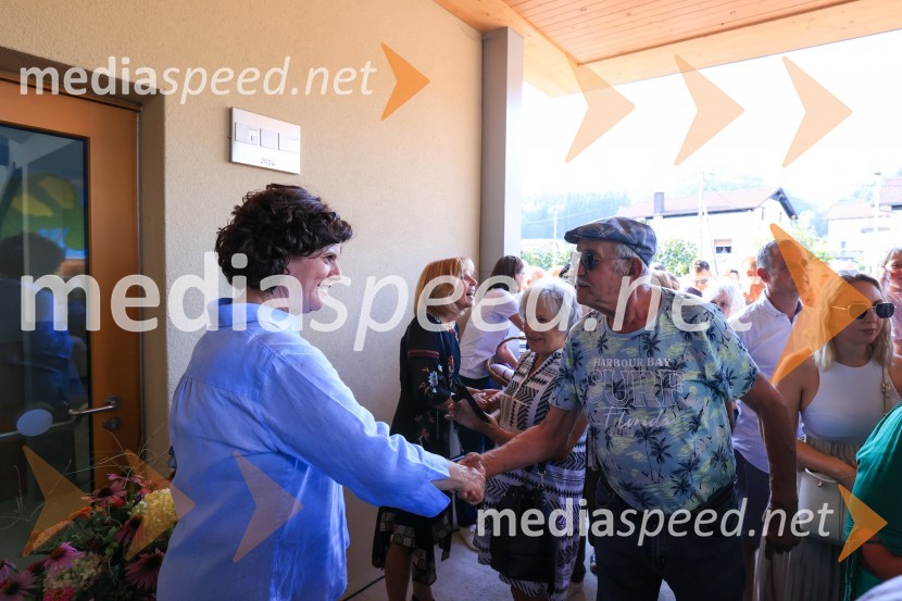  Vlasta Krmelj, županja, Občina Selnica ob Dravi;  ... Kobanski vrtec – skoraj nič energijski leseni vrtec iz slovenskega lesa