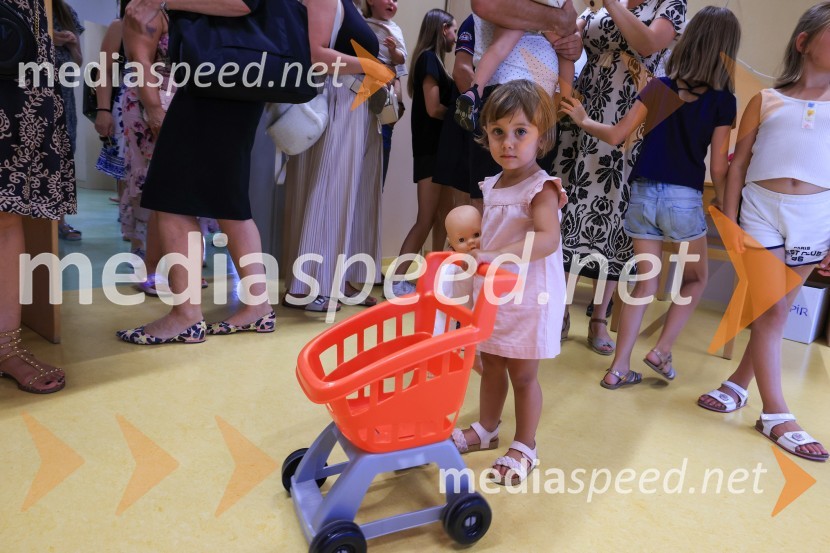 Kobanski vrtec – skoraj nič energijski leseni vrtec iz slovenskega lesa