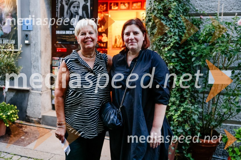  Irena  Butoln, germanistka;  Teja Pelko, novinarkaPremiera predstave Dolgega dneva potovanje v noč