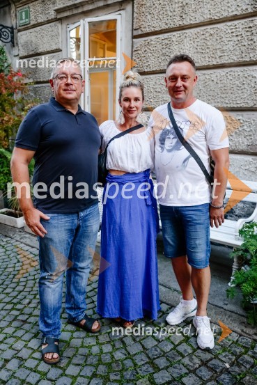  Robert Waltl, direktor, Mini teater;  Iva Krajnc Bagola, igralka;  Peter Srpčič, direktor, Mestno gledališče PtujPremiera predstave Dolgega dneva potovanje v noč