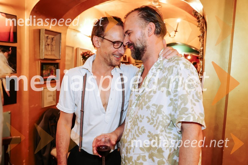  Marko  Mandić, igralec;  Uroš Fürst, igralecPremiera predstave Dolgega dneva potovanje v noč