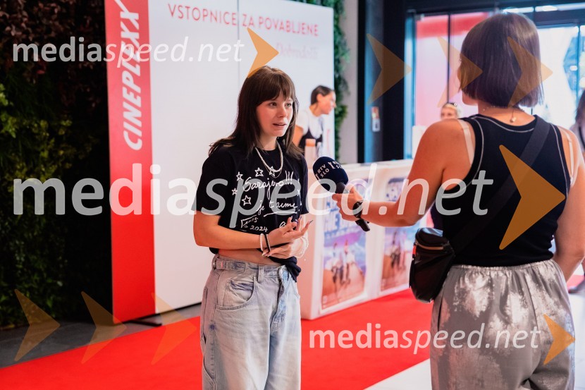  Kaja Šuštar, igralkaPremiera slovenskega filma Igrišča ne damo, Cineplexx Ljubljana